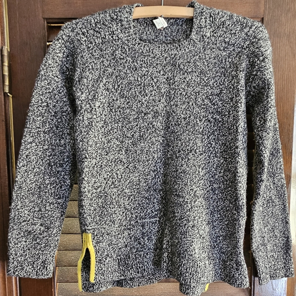 Speckle fossil merino sweater with yellow detail